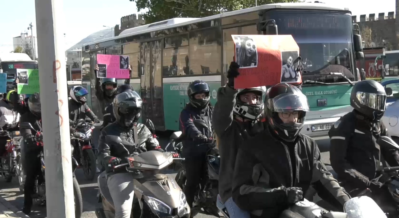 Motosikletliler kadın ve çocuk şiddetine tepki için şehri turladı